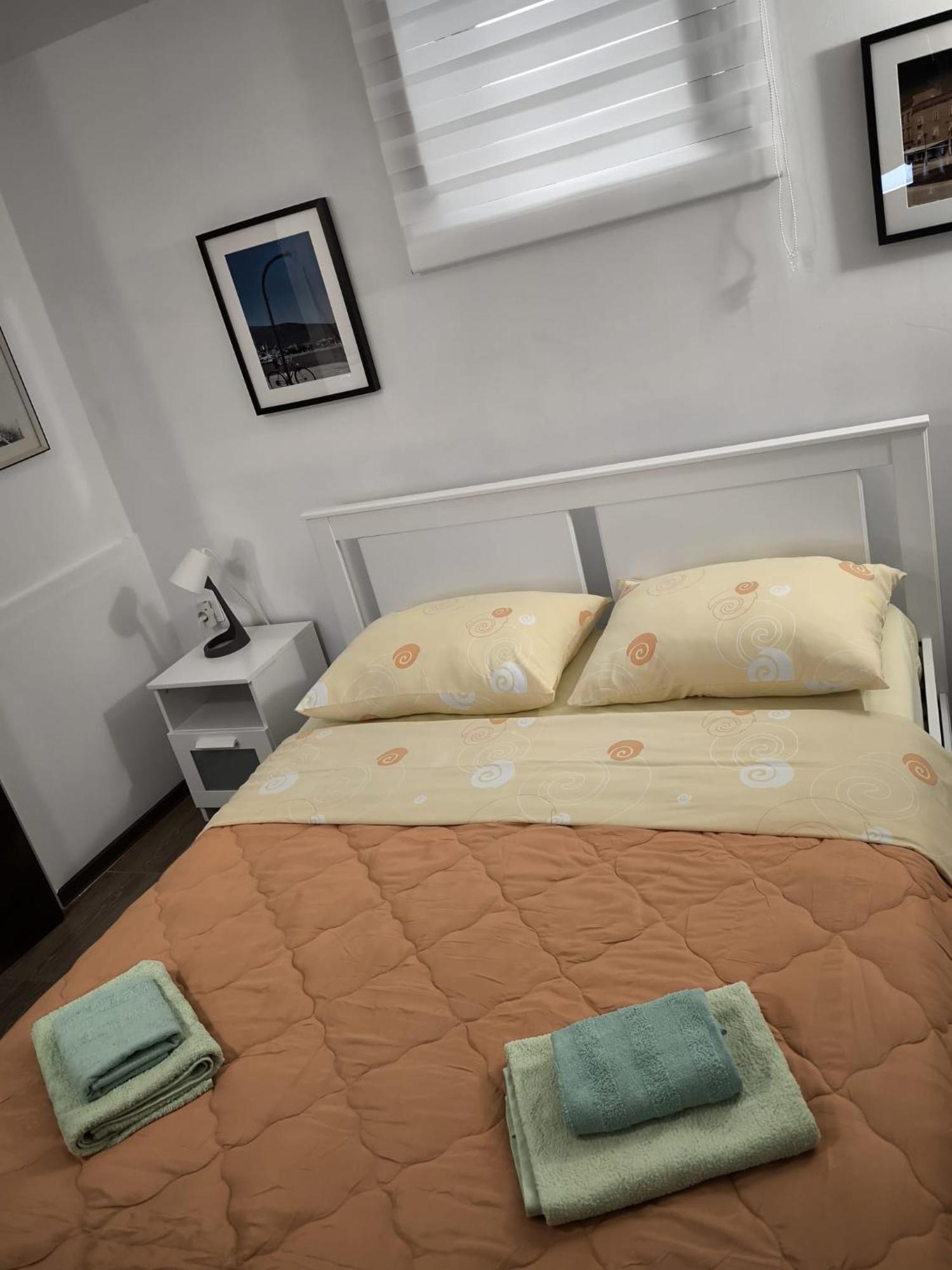 Studio Apartman Nona Angela-Valun Cres Exteriör bild