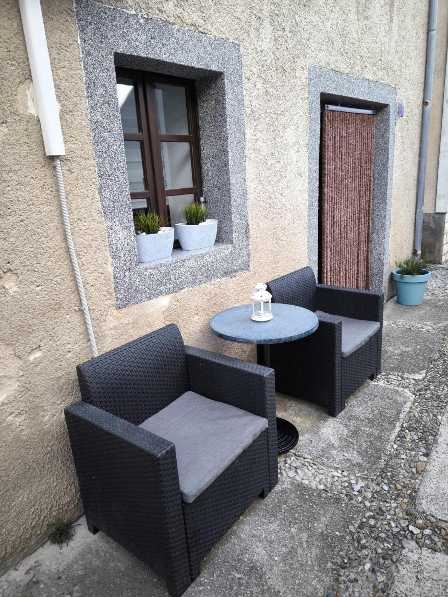 Studio Apartman Nona Angela-Valun Cres Exteriör bild